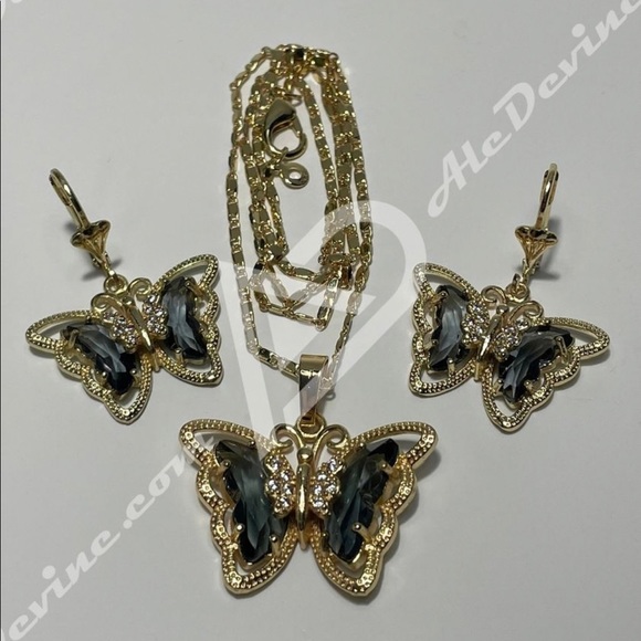 Gray Butterfly set (gold plated) - Picture 3 of 5